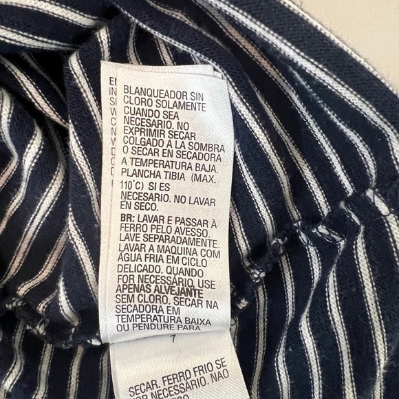 ROXY EMBROIDERED T-SHIRT | L #FML130018 - Picture 10 of 11